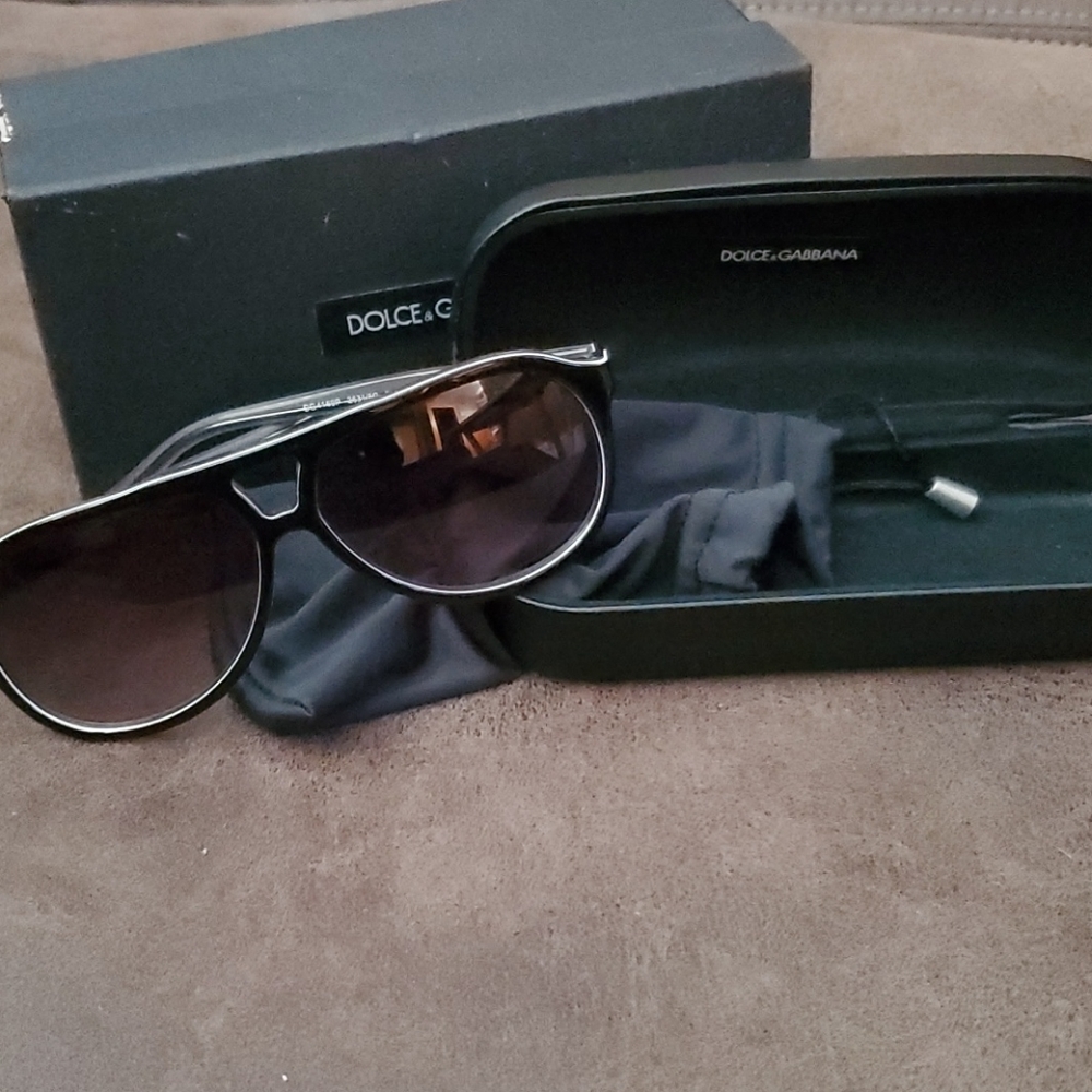 Dolce & Gabbana aviator shades